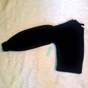 Abound Crew Neck Cropped Sweatshirt